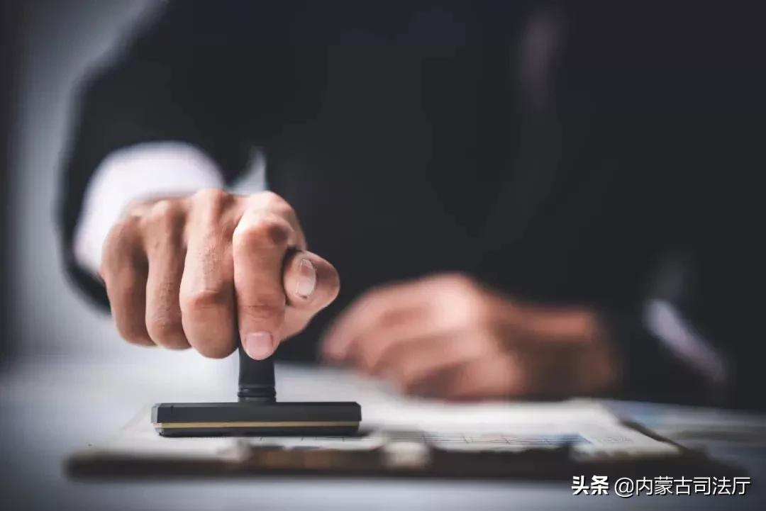 签虚假合同避税有什么责任,实时消息